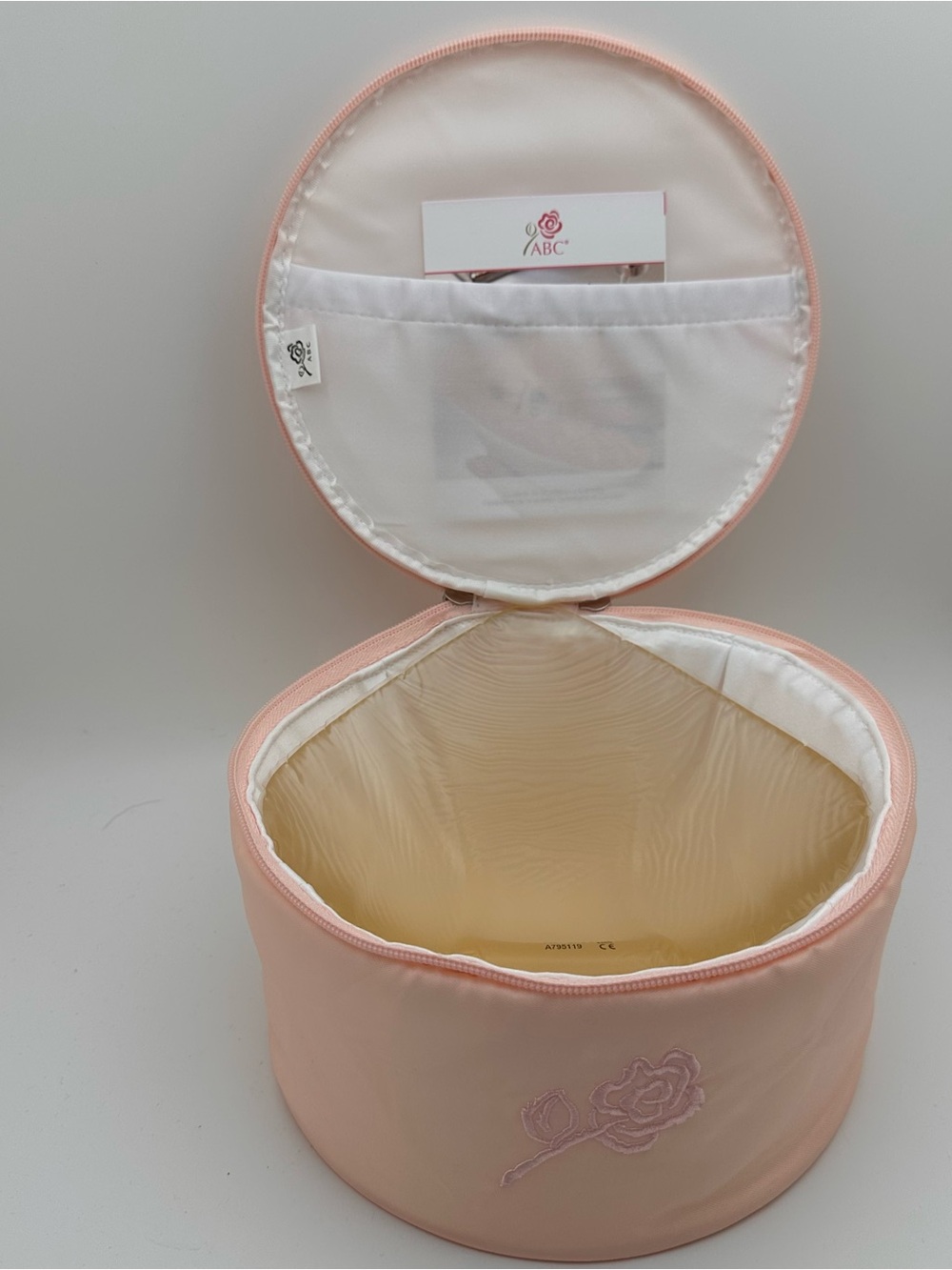 Amoena Aqua Wave Model 149 Size 9 Mastectomy Prosthetic & Storage Case